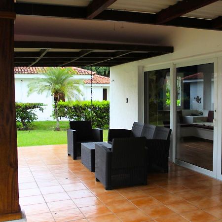 Las Veraneras Villas & Resort Acajutla ภายนอก รูปภาพ