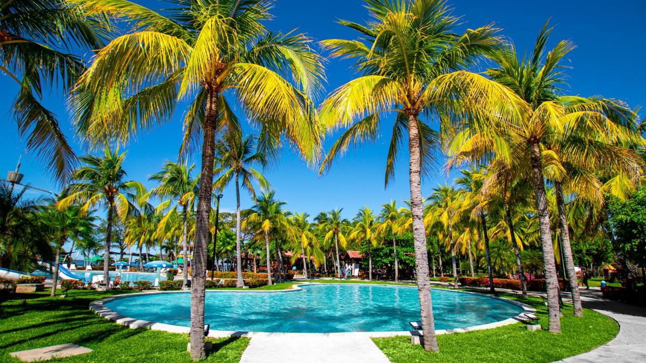 Las Veraneras Villas & Resort Acajutla ภายนอก รูปภาพ