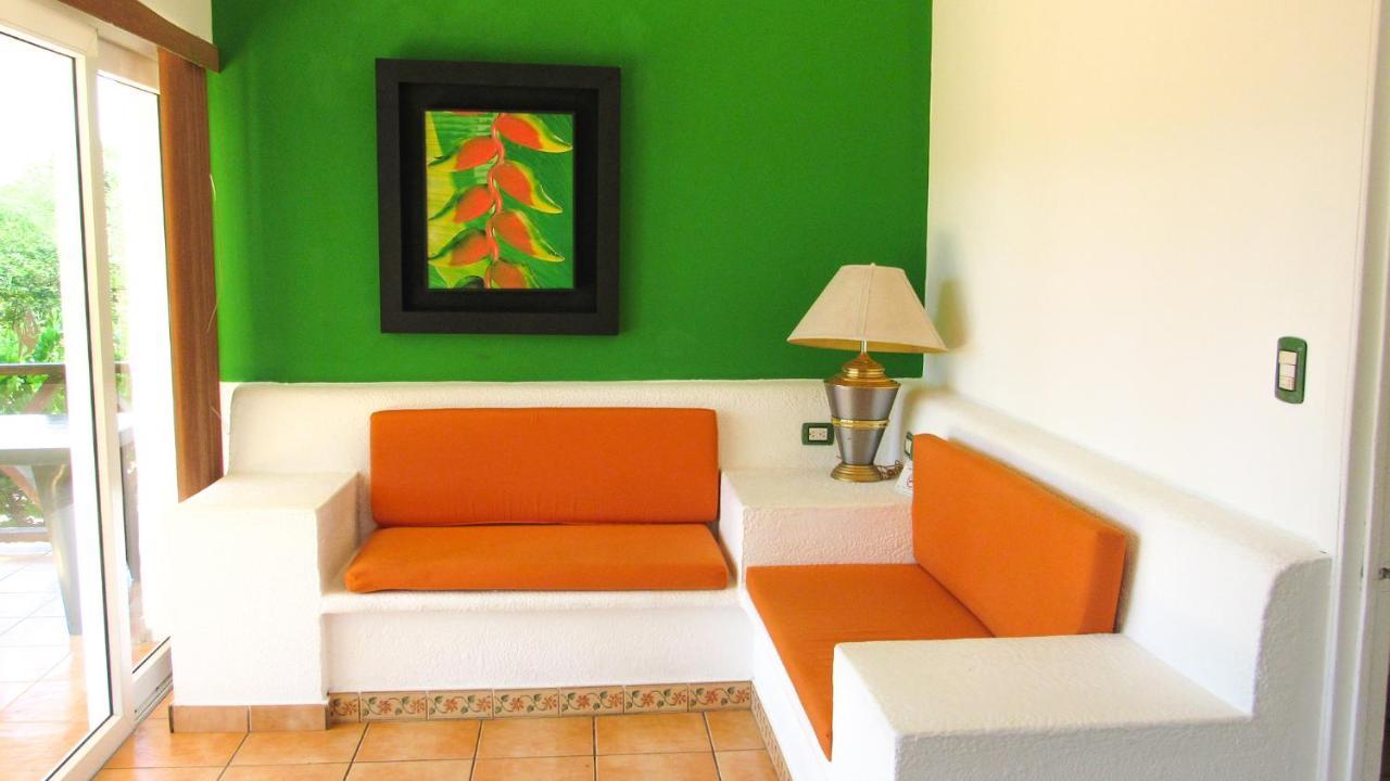 Las Veraneras Villas & Resort Acajutla ภายนอก รูปภาพ