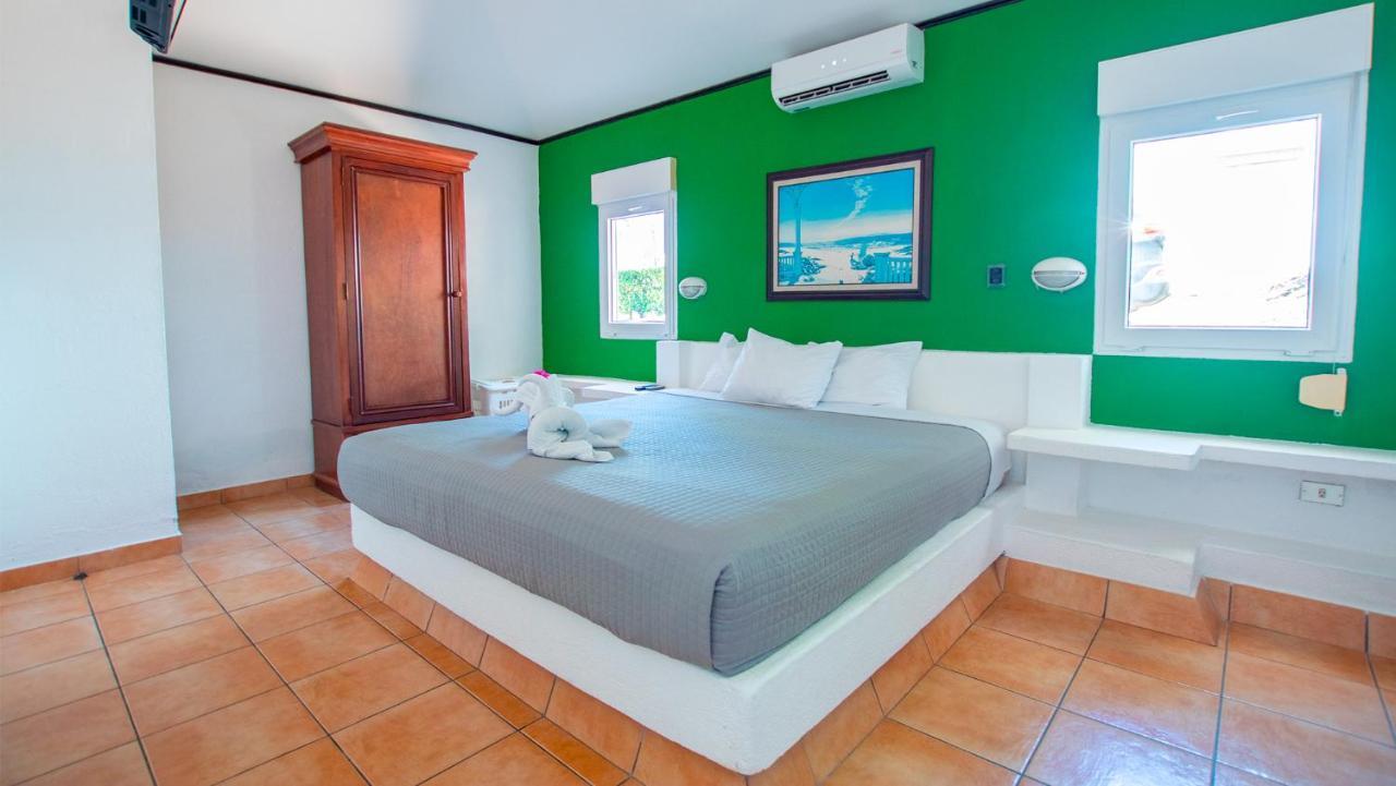 Las Veraneras Villas & Resort Acajutla ภายนอก รูปภาพ